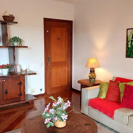 Apartamento Para Temporada No Alto Do Capivari Кампус-ду-Жордау Экстерьер фото