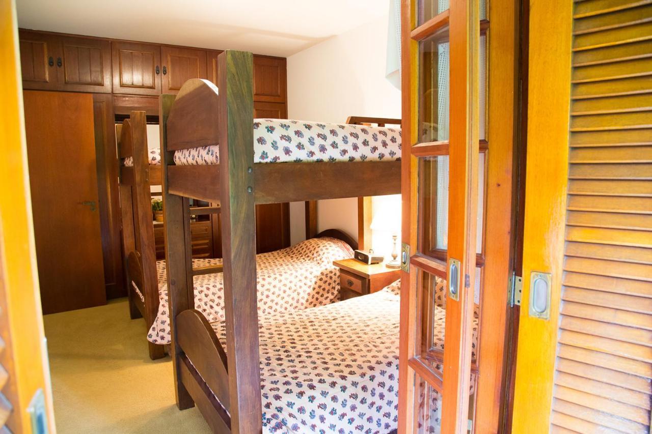 Apartamento Para Temporada No Alto Do Capivari Кампус-ду-Жордау Экстерьер фото