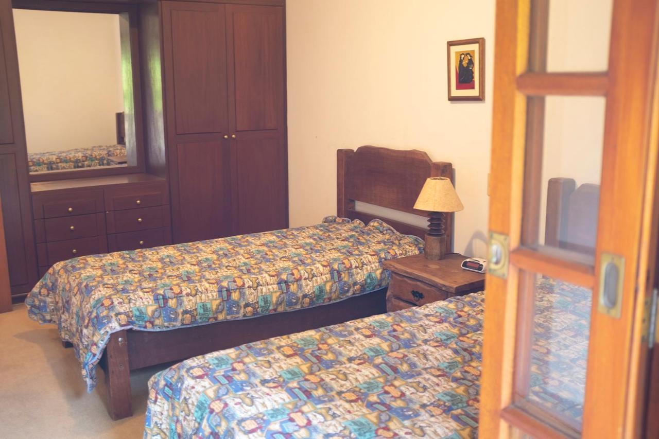 Apartamento Para Temporada No Alto Do Capivari Кампус-ду-Жордау Экстерьер фото